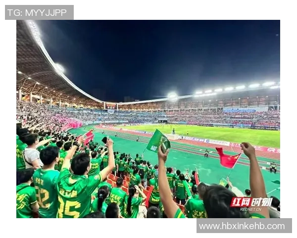 中国足球队今晚迎战强敌全力争胜期待球迷热情助威